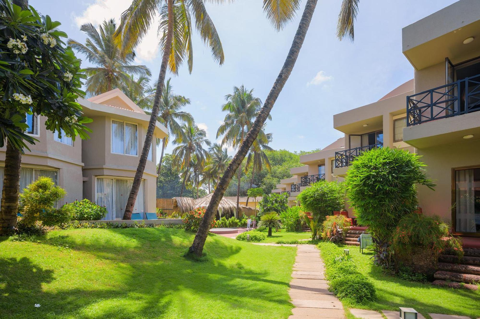 Whispering Palms Beach Resort Candolim Exteriér fotografie