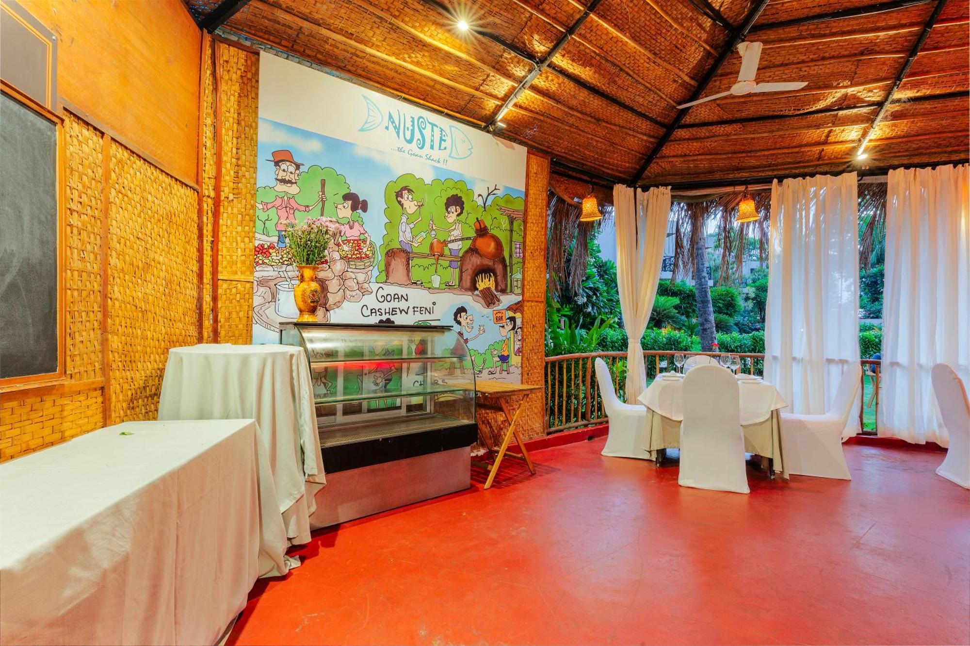 Whispering Palms Beach Resort Candolim Exteriér fotografie